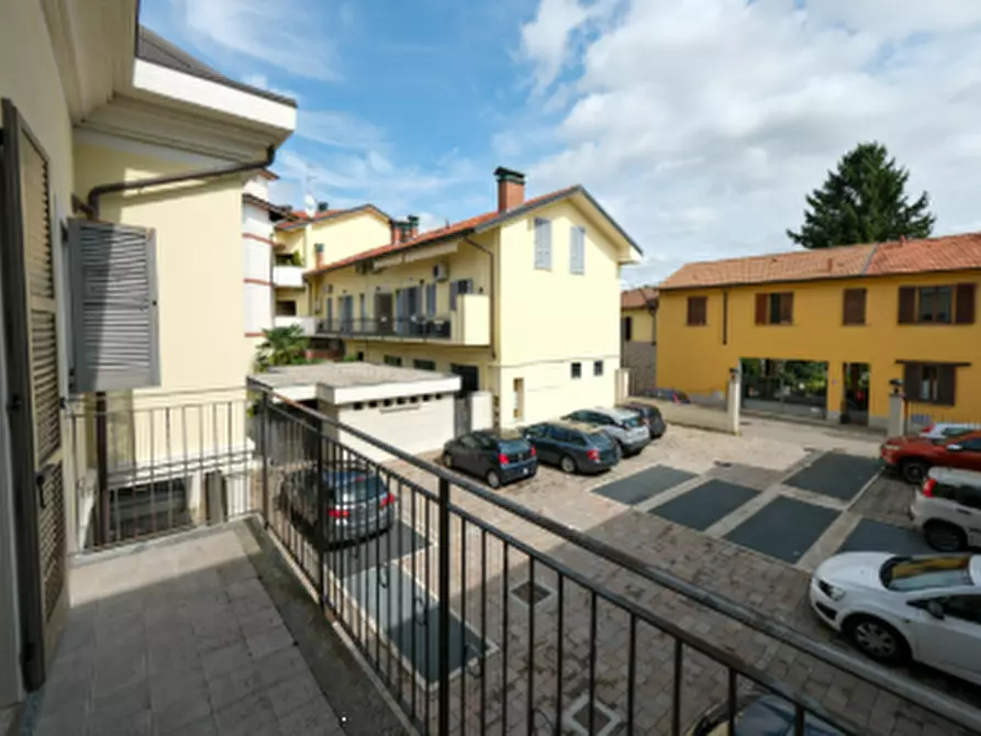 Immagine 3 di Ufficio in vendita  in Via Dante Alighieri a Arluno