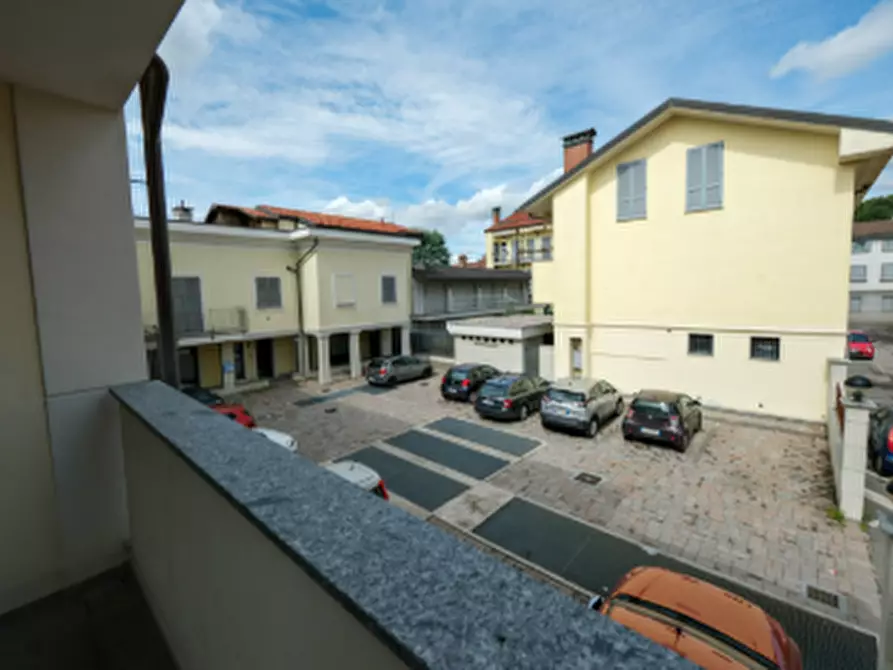 Immagine 2 di Appartamento in vendita  in Via Dante Alighieri a Arluno