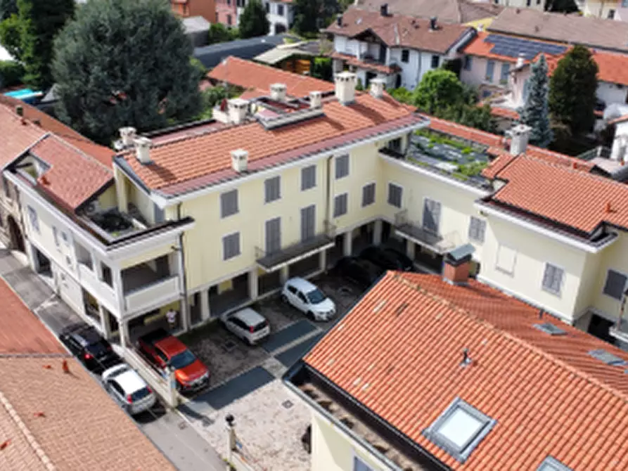 Immagine 7 di Appartamento in vendita  in Via Dante Alighieri a Arluno