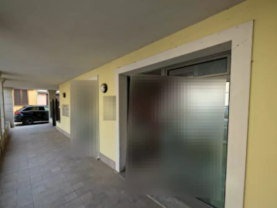 Immagine 2 di Ufficio in vendita  in Via Dante Alighieri a Arluno