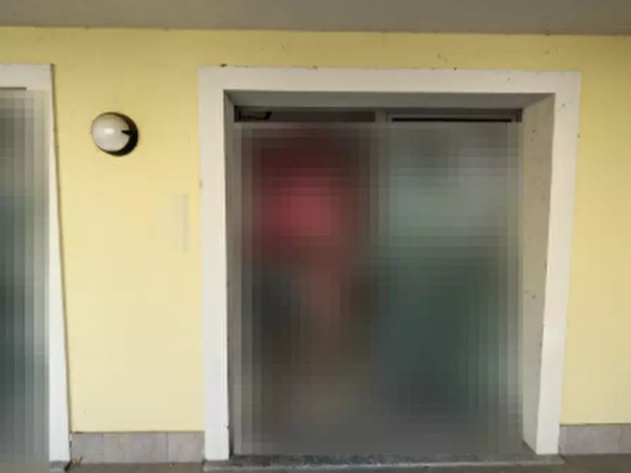 Immagine 1 di Ufficio in vendita  in Via Dante Alighieri a Arluno