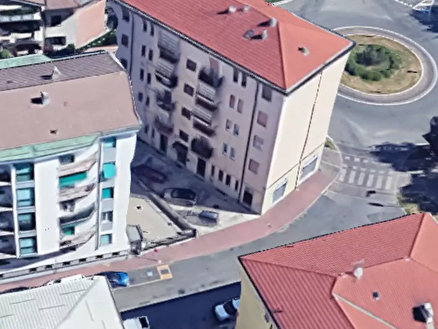 Immagine 10 di Appartamento in vendita  in Via Montello  a Pessano Con Bornago