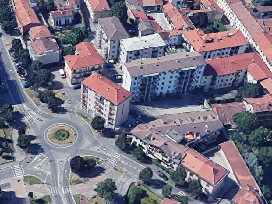 Immagine 28 di Appartamento in vendita  in Via Montello  a Pessano Con Bornago