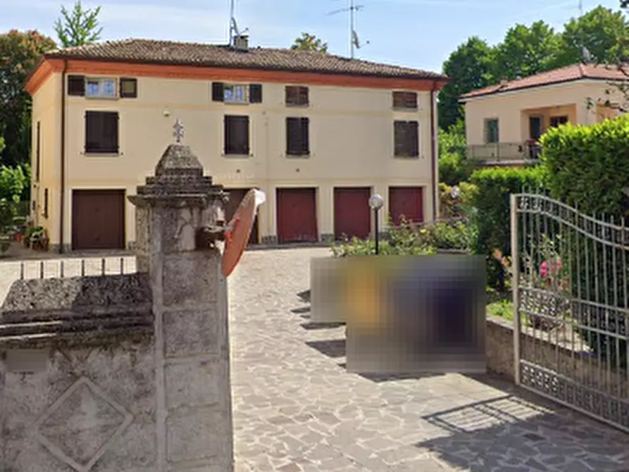 Immagine 1 di Appartamento in vendita  in Via Galileo Galilei a Cavezzo