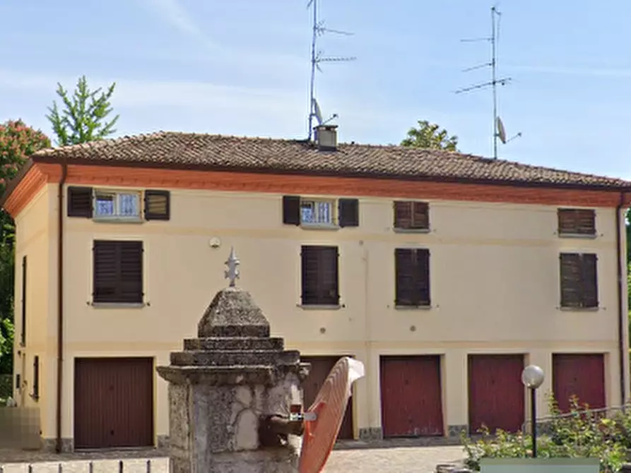 Immagine 3 di Appartamento in vendita  in Via Galileo Galilei a Cavezzo