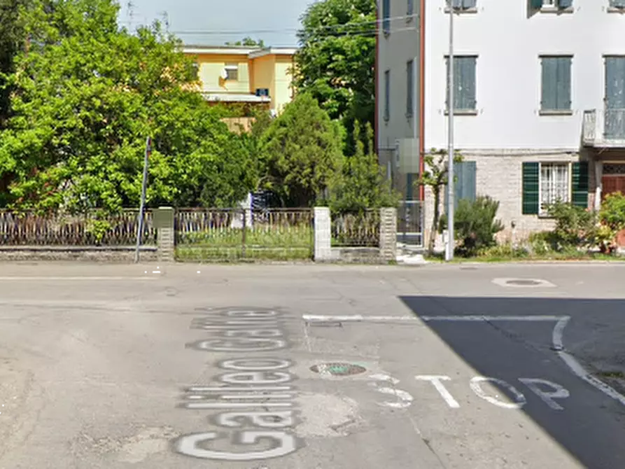 Immagine 7 di Appartamento in vendita  in Via Galileo Galilei a Cavezzo