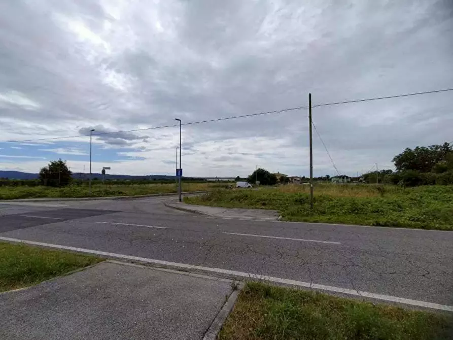 Immagine 3 di Terreno edificabile in vendita  in Via Cumugnis a Romans D'isonzo