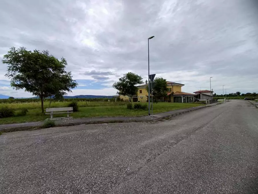 Immagine 1 di Terreno edificabile in vendita  in Via Cumugnis a Romans D'isonzo