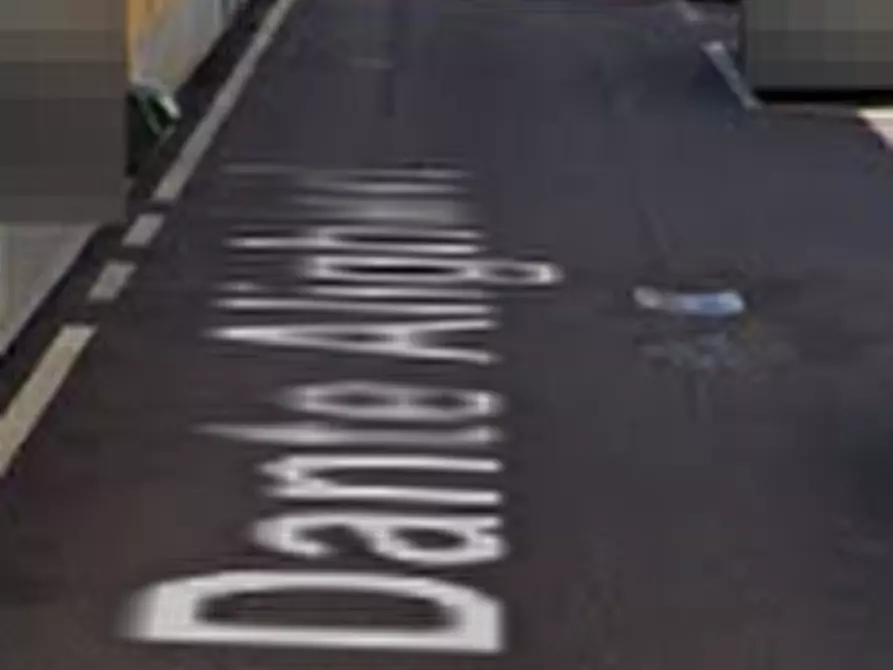 Immagine 7 di Negozio in vendita  in Via Dante Alighieri a Arluno