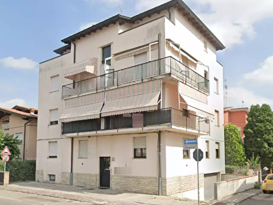 Immagine 5 di Appartamento in vendita  in Via XXVIII Settembre a Sassuolo