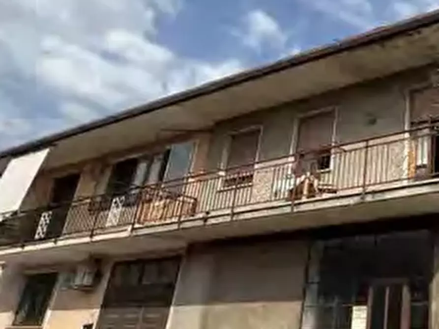 Immagine 2 di Appartamento in vendita  in Via Giuseppe Garibaldi a Chiampo