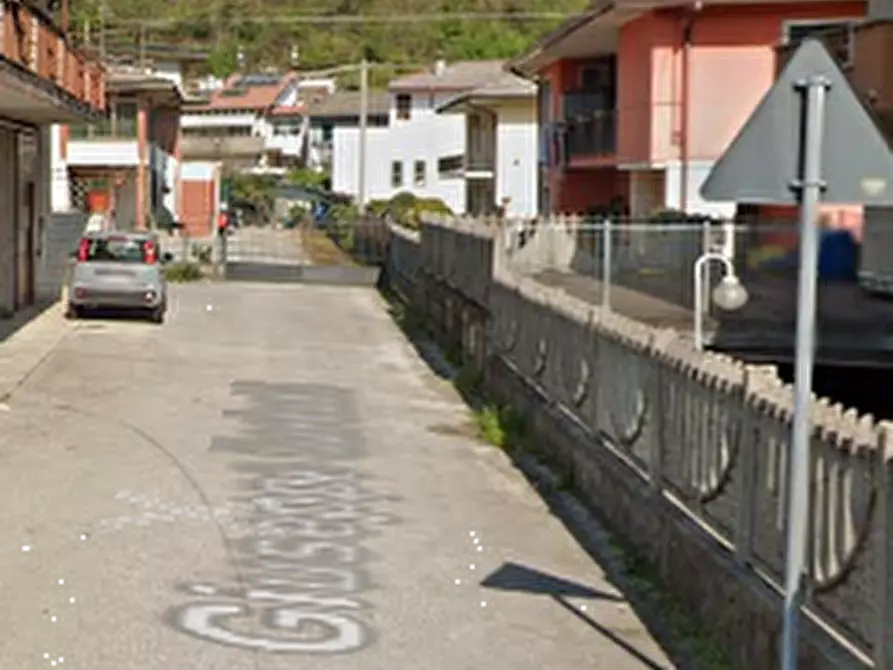 Immagine 6 di Appartamento in vendita  in Via Giuseppe Garibaldi a Chiampo