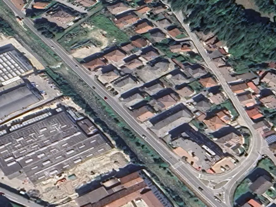 Immagine 12 di Appartamento in vendita  in Via Giuseppe Garibaldi a Chiampo