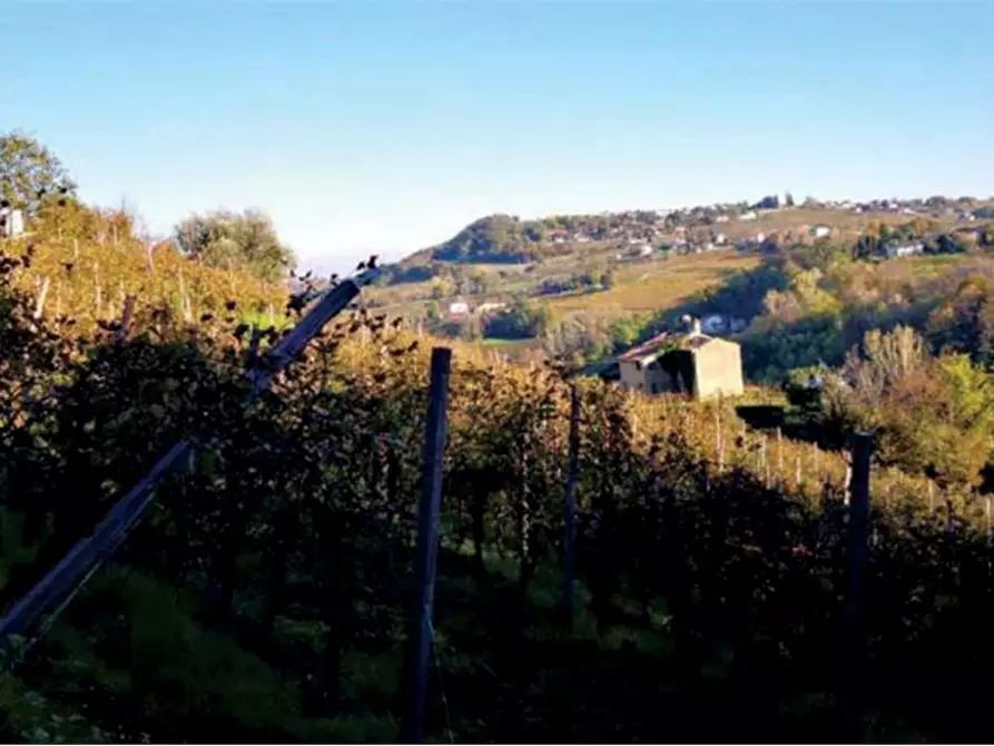 Immagine 7 di Rustico / casale in vendita  in Via Mire Alte a Refrontolo