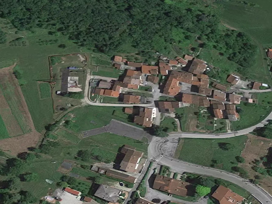 Immagine 12 di Casa indipendente in vendita  in Via Lago di Sotto a Velo D'astico