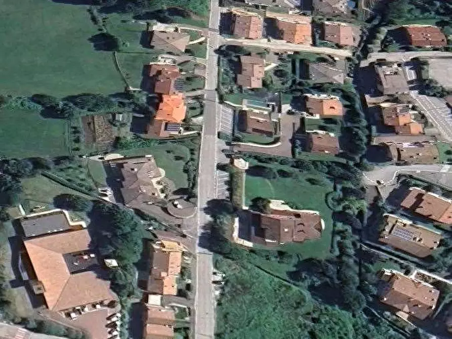 Immagine 12 di Villa in vendita  in Via Vittorio Alfieri a Chiampo