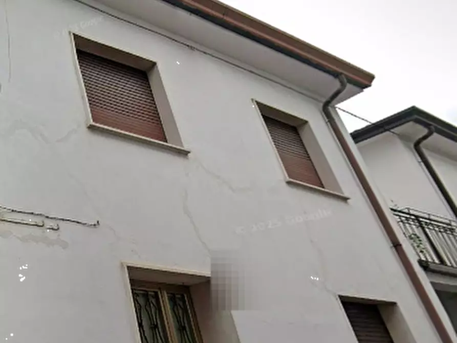 Immagine 11 di Porzione di casa in vendita  in Vicolo ospedale a San Giovanni Lupatoto