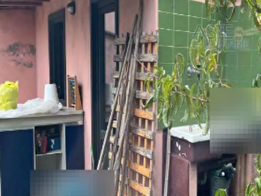 Immagine 1 di Magazzino in vendita  in Via Giovanni XXIII a Artogne