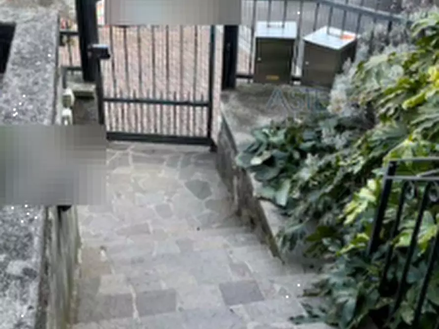 Immagine 2 di Magazzino in vendita  in Via Giovanni XXIII a Artogne