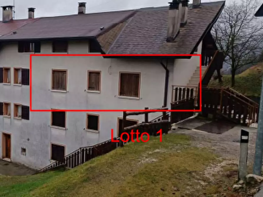 Immagine 1 di Appartamento in vendita  in Via Fosse di Sopra a Enego