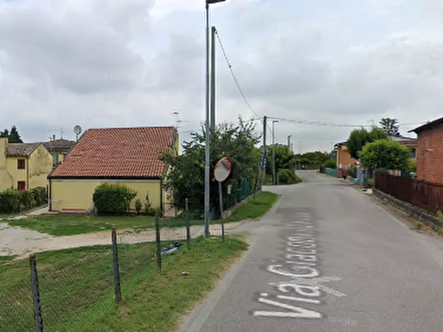 Immagine 18 di Porzione di casa in vendita  in Via Giacomo Leopardi a Castagnaro