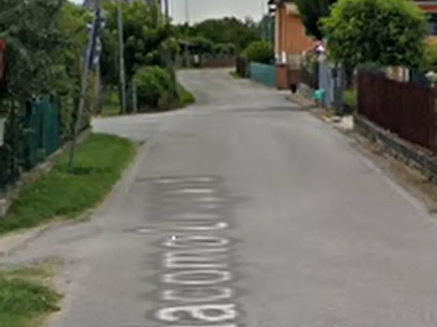 Immagine 20 di Porzione di casa in vendita  in Via Giacomo Leopardi a Castagnaro