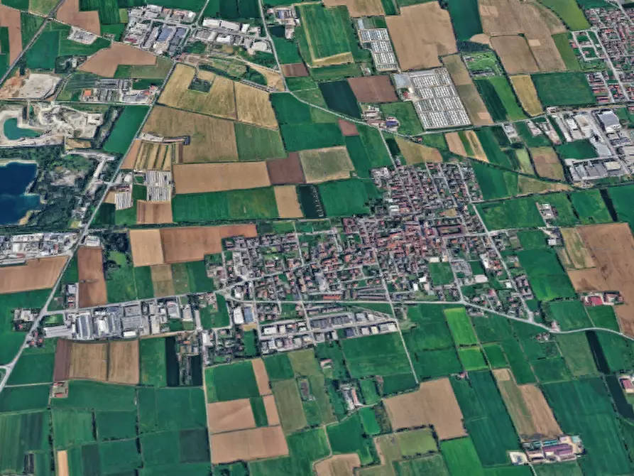 Immagine 6 di Garage in vendita  in Via Torcitura Borgomanero a Castel Rozzone