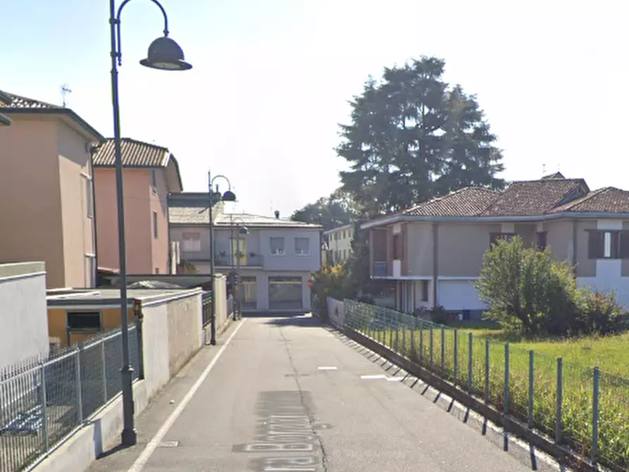 Immagine 3 di Garage in vendita  in Via Torcitura Borgomanero a Castel Rozzone