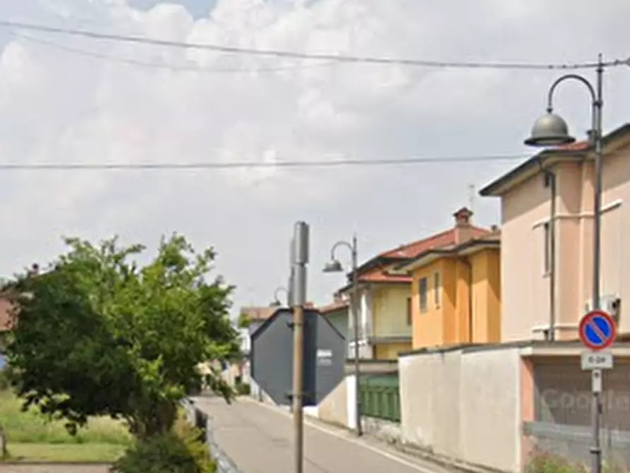 Immagine 4 di Garage in vendita  in Via Torcitura Borgomanero a Castel Rozzone