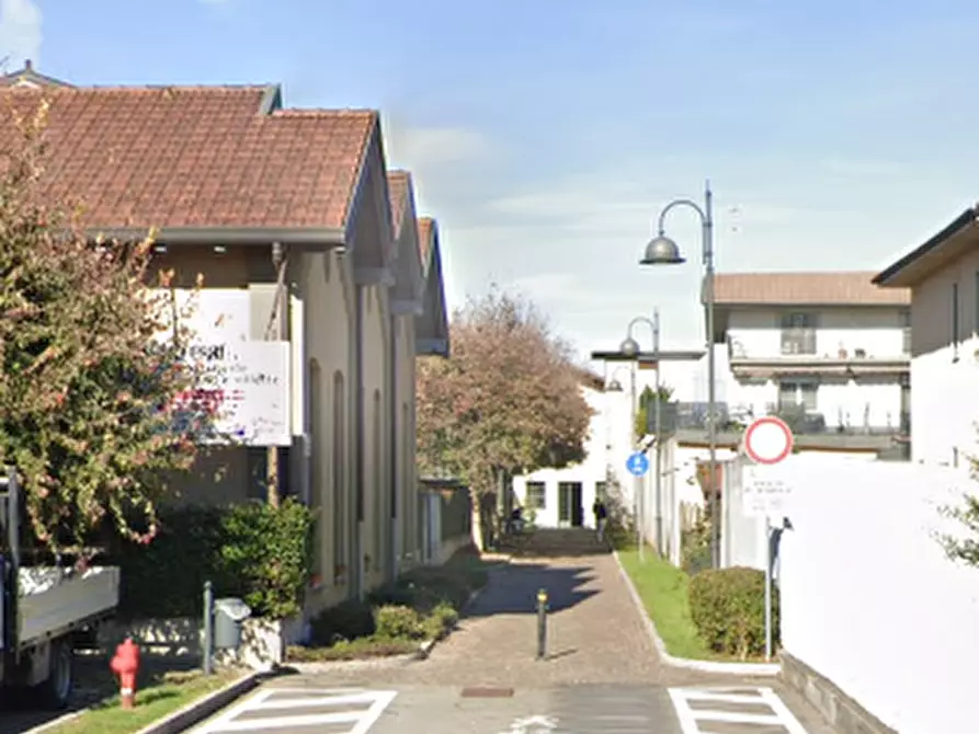 Immagine 2 di Garage in vendita  in Via Torcitura Borgomanero a Castel Rozzone