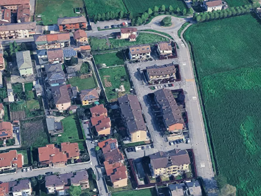 Immagine 6 di Villa in vendita  in Via Leonardo da Vinci a Pagazzano