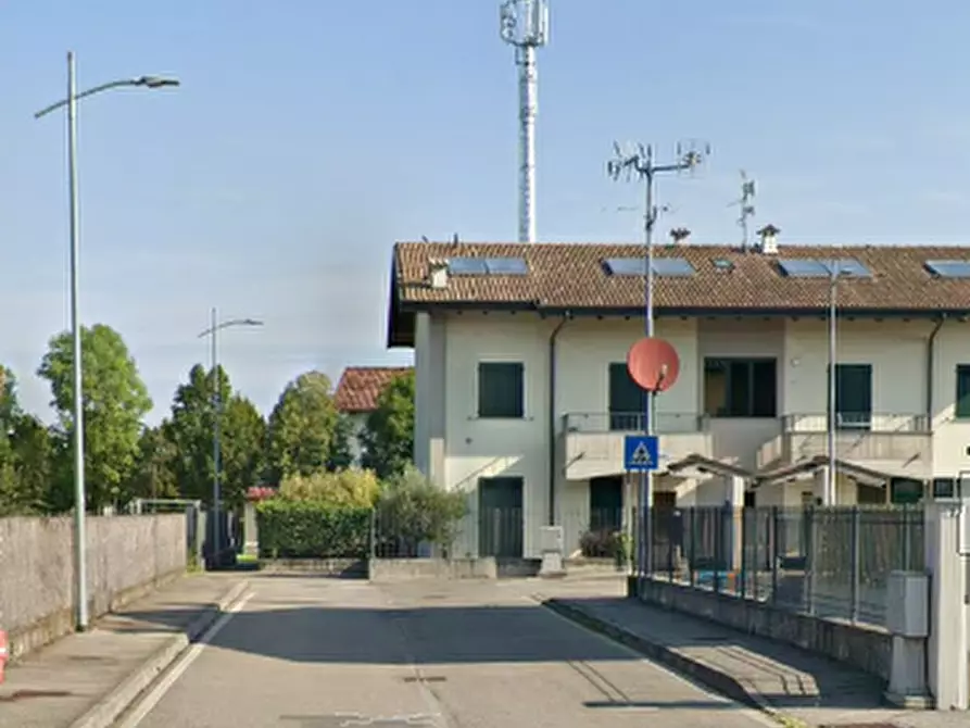 Immagine 2 di Appartamento in vendita  in Via Leonardo da Vinci a Pagazzano