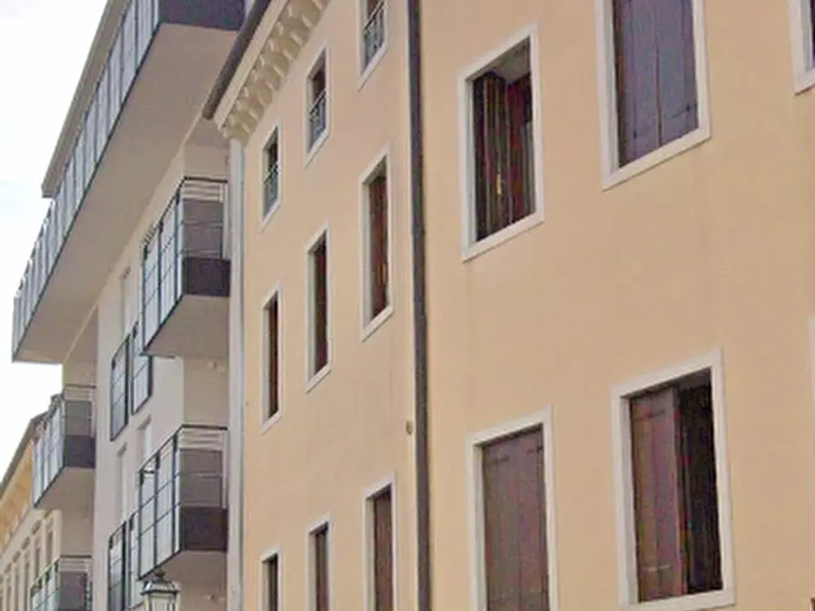 Immagine 16 di Appartamento in vendita  in Via Santa Maria Maddalena  a Thiene