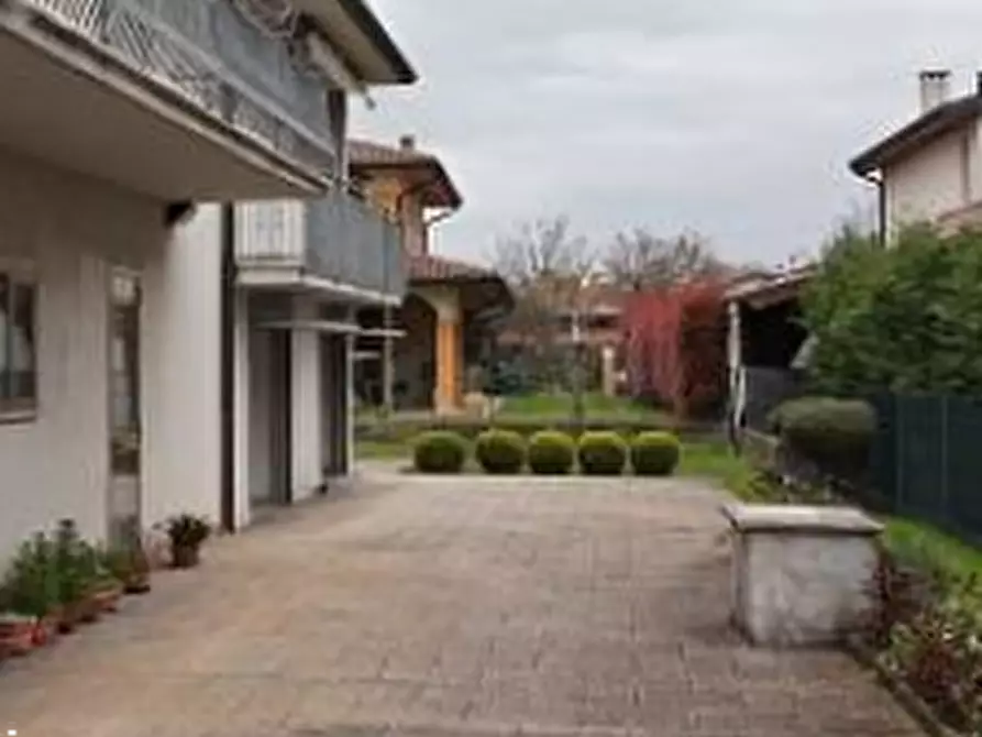 Immagine 5 di Appartamento in vendita  in Via dal Ponte  a Torri Di Quartesolo