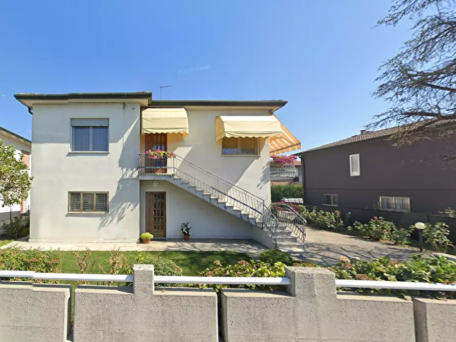 Immagine 1 di Appartamento in vendita  in Via dal Ponte  a Torri Di Quartesolo