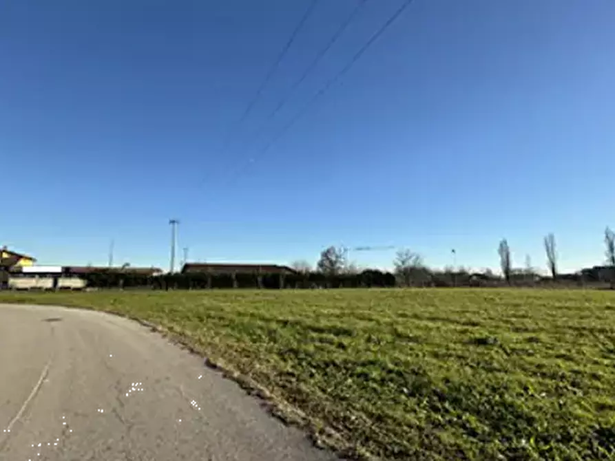 Immagine 2 di Laboratorio in vendita  in Via Scovazzolo a Schiavon