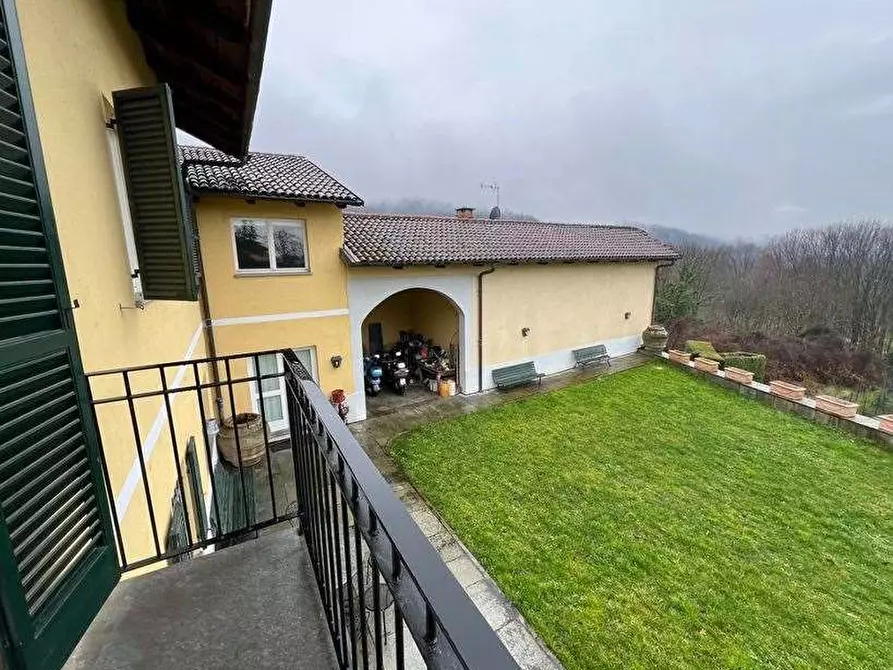 Immagine 4 di Villa in vendita  in Strada del Mainero a Torino