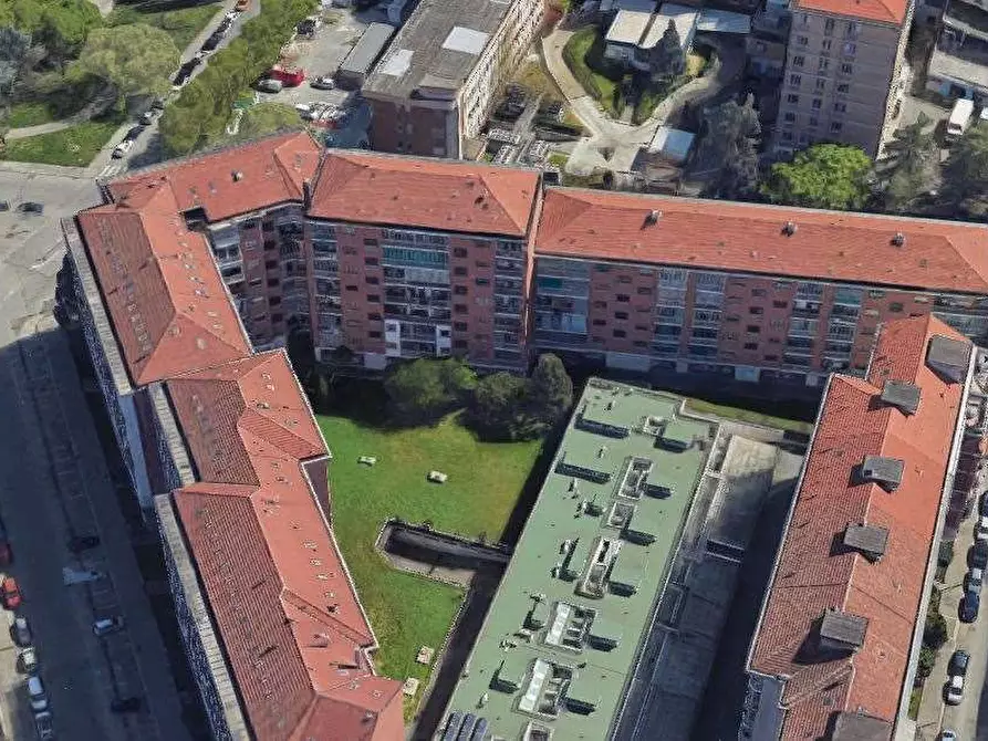 Immagine 13 di Appartamento in vendita  in Via Luigi Ferdinando Marsigli a Torino