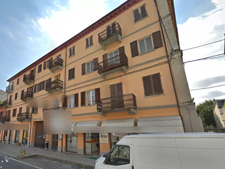 Immagine 8 di Appartamento in vendita  in Via Torino a Cuorgnè