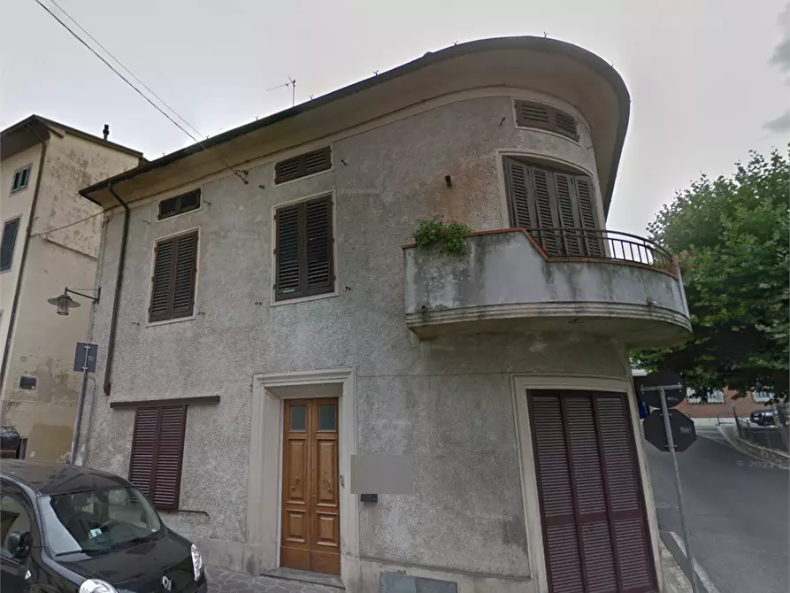 Immagine 9 di Porzione di casa in vendita  in Via Giulio Braga a Vaiano