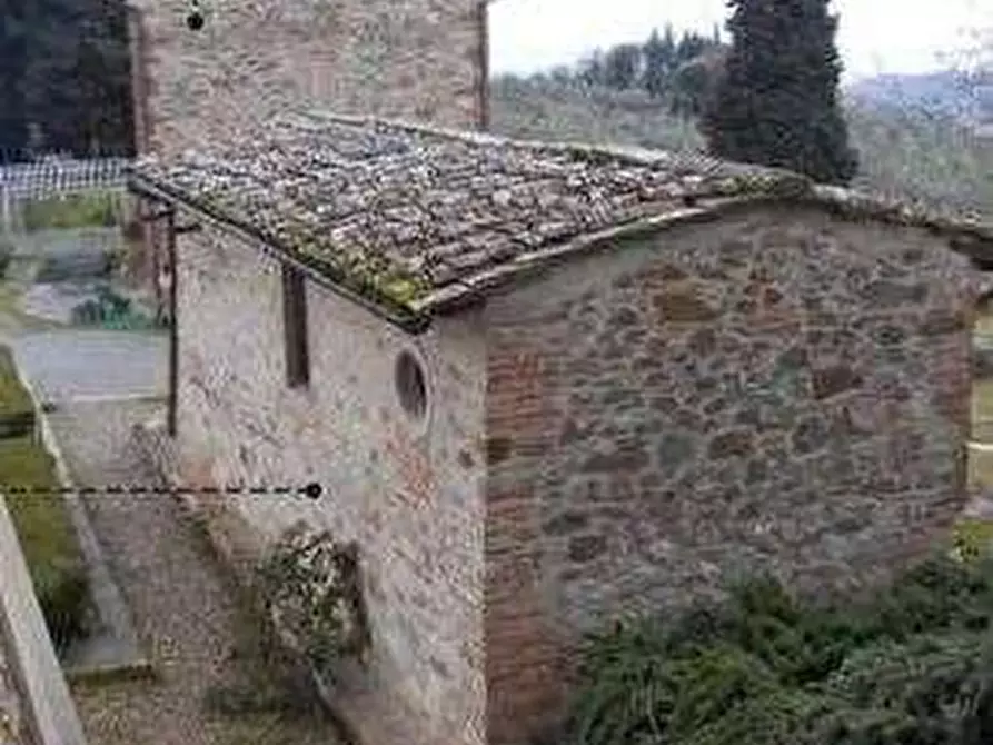 Immagine 19 di Stabile in vendita  in Figline e Incisa Valdarno  a Figline Valdarno