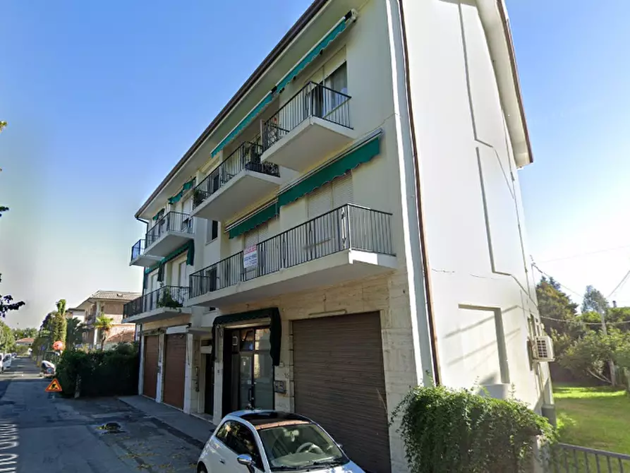 Immagine 13 di Appartamento in vendita  in Via Goldoni a Treviso