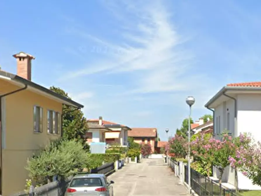 Immagine 8 di Appartamento in vendita  in via Dino Costariol a Fontanelle