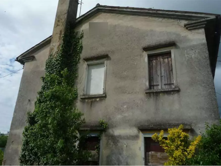Immagine 3 di Rustico / casale in vendita  in Via Carso a Vittorio Veneto