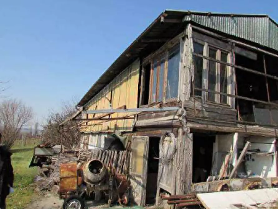 Immagine 11 di Rustico / casale in vendita  in via Camerin a Colle Umberto