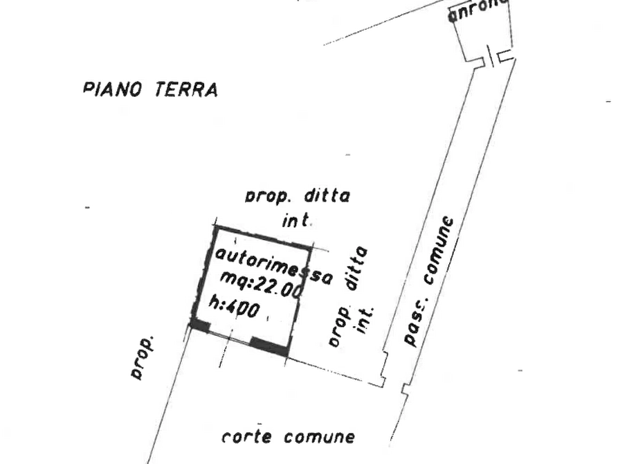 Immagine 16 di Casa indipendente in vendita  in P.zza Carlo Alberto  a Mortara