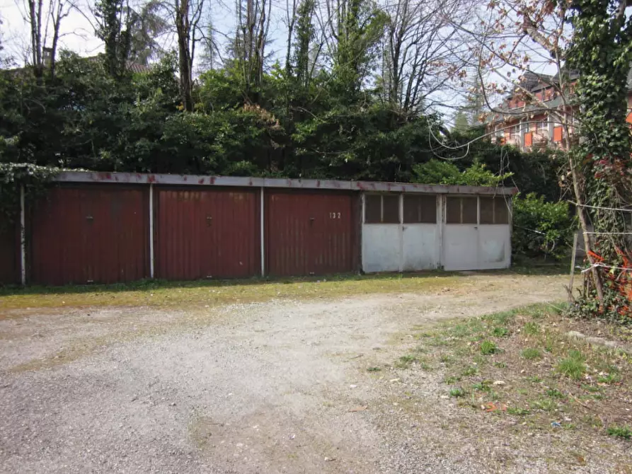 Immagine 6 di Hotel in vendita  in via Perosi a Godiasco