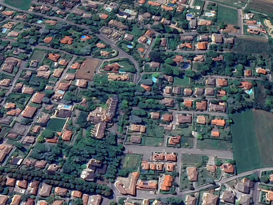 Immagine 14 di Hotel in vendita  in via Perosi a Godiasco