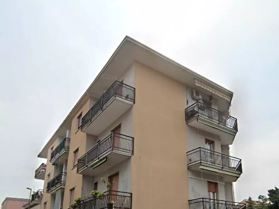 Immagine 2 di Appartamento in vendita  in Via Filippo Turati a Limbiate