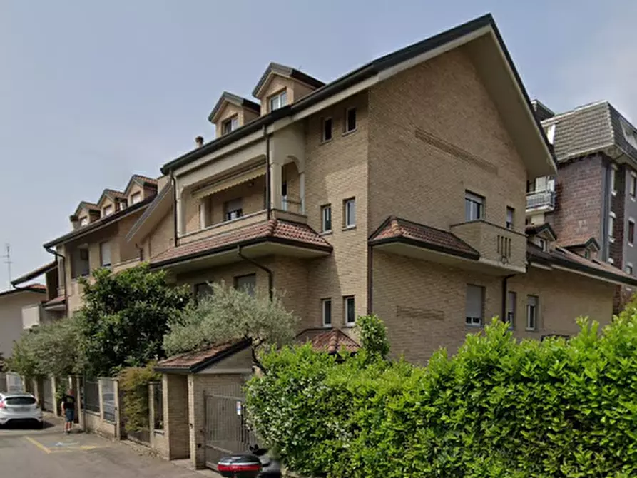 Immagine 5 di Appartamento in vendita  in Via Milazzo a Limbiate